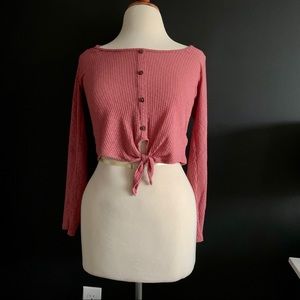 💕 4 for $20 Ribbed cropped henley top